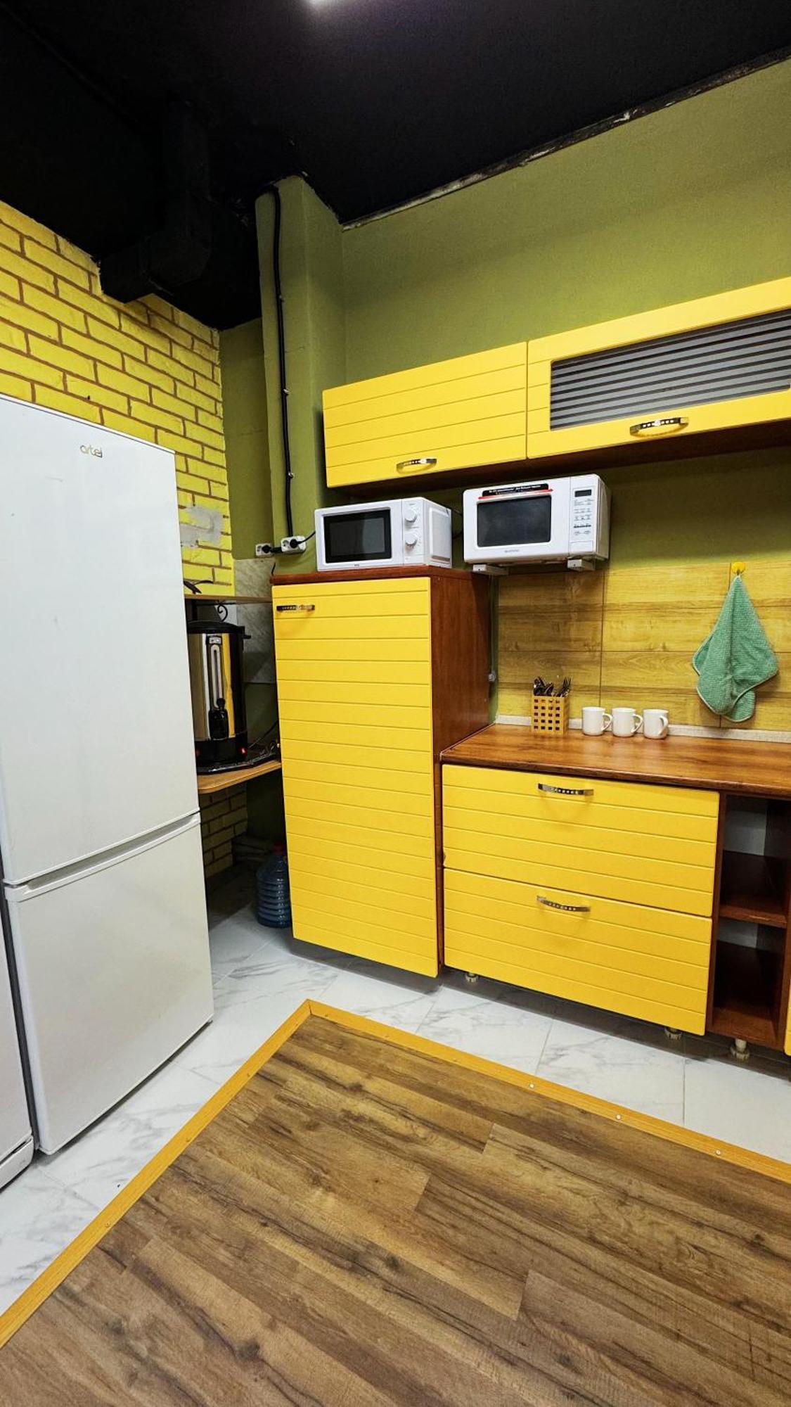 Hostel Kochevnik Capsule Hotel Almati Kültér fotó