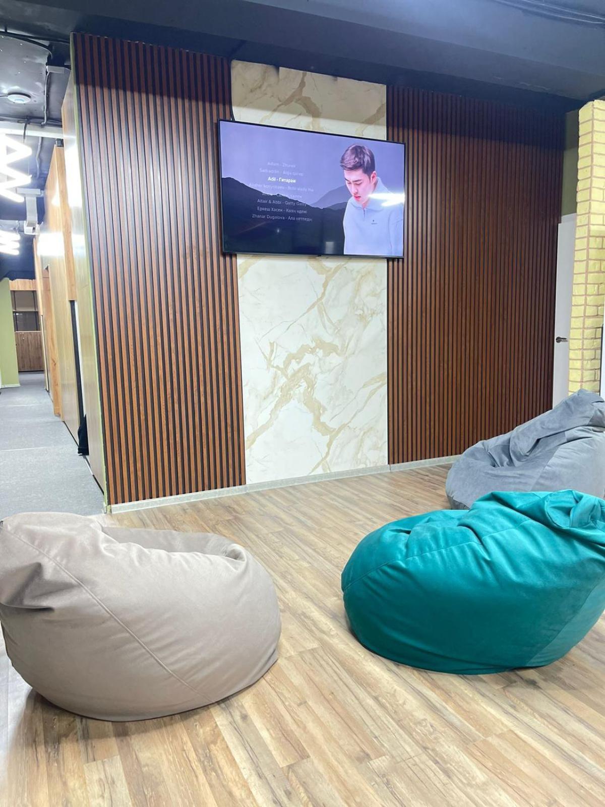 Hostel Kochevnik Capsule Hotel Almati Kültér fotó