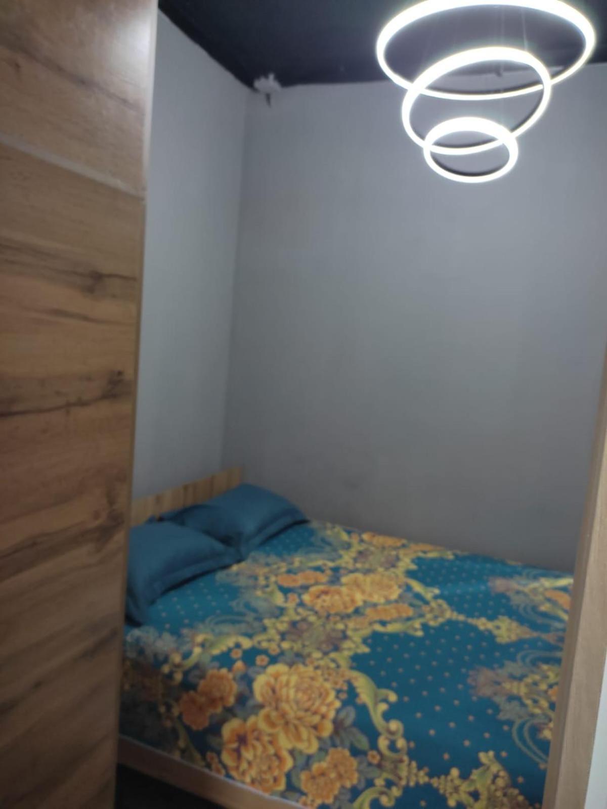 Hostel Kochevnik Capsule Hotel Almati Kültér fotó